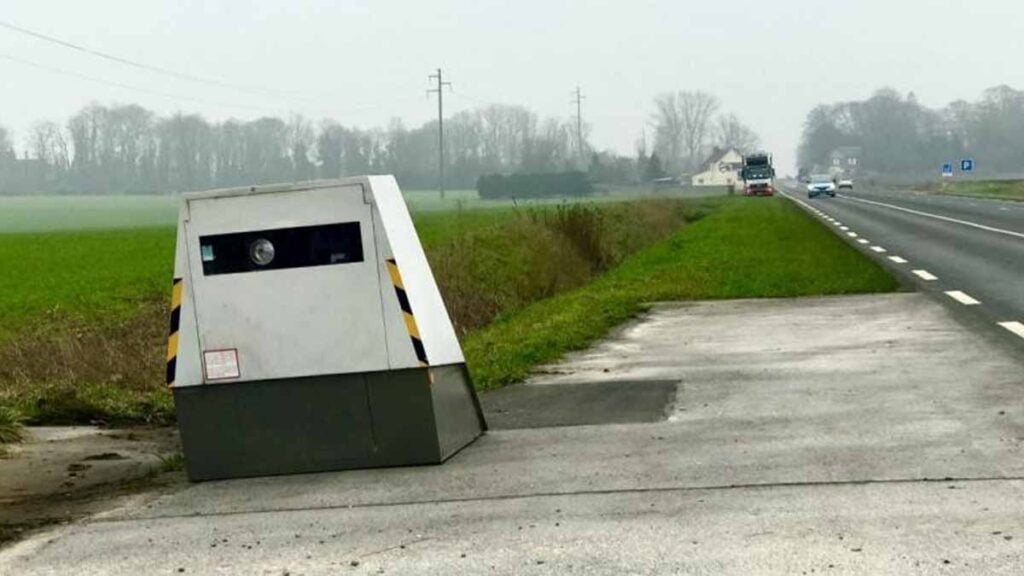 1 000 flashs par jour : ce radar est un enfer pour les automobilistes