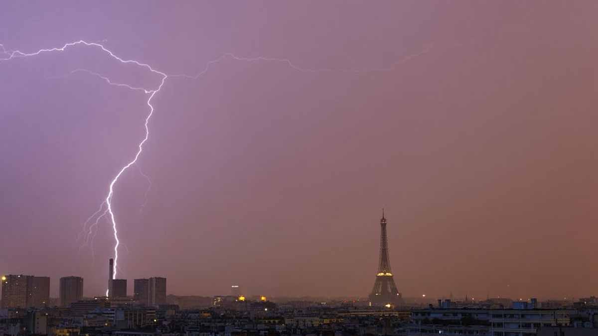 Alerte météo explosive : ces départements sont placés sous haute vigilance orageuse ce dimanche