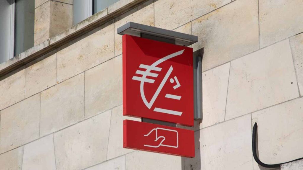 C’est fini pour la Caisse d’Épargne : la banque disparaît définitivement dans 21 grandes villes