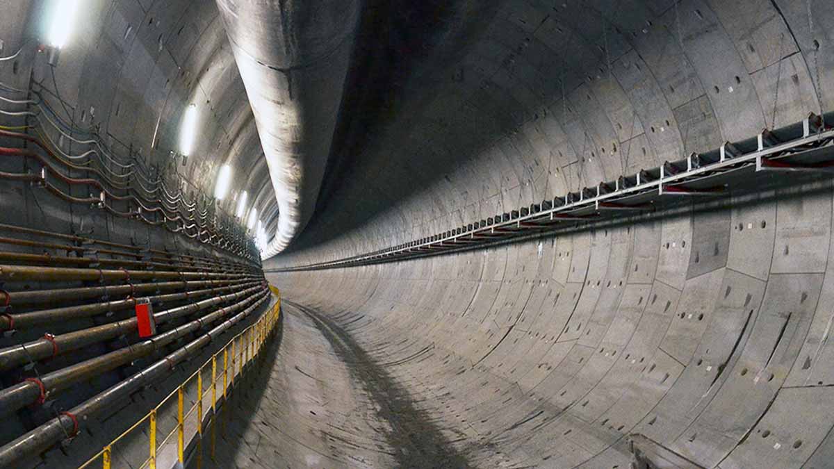 À l’aube d’une révolution spectaculaire : Découvrez comment le nouveau train magnétique japonais promet de changer notre façon de voyager en traversant Tokyo à 1500 km/h sans émettre un seul bruit depuis cet été