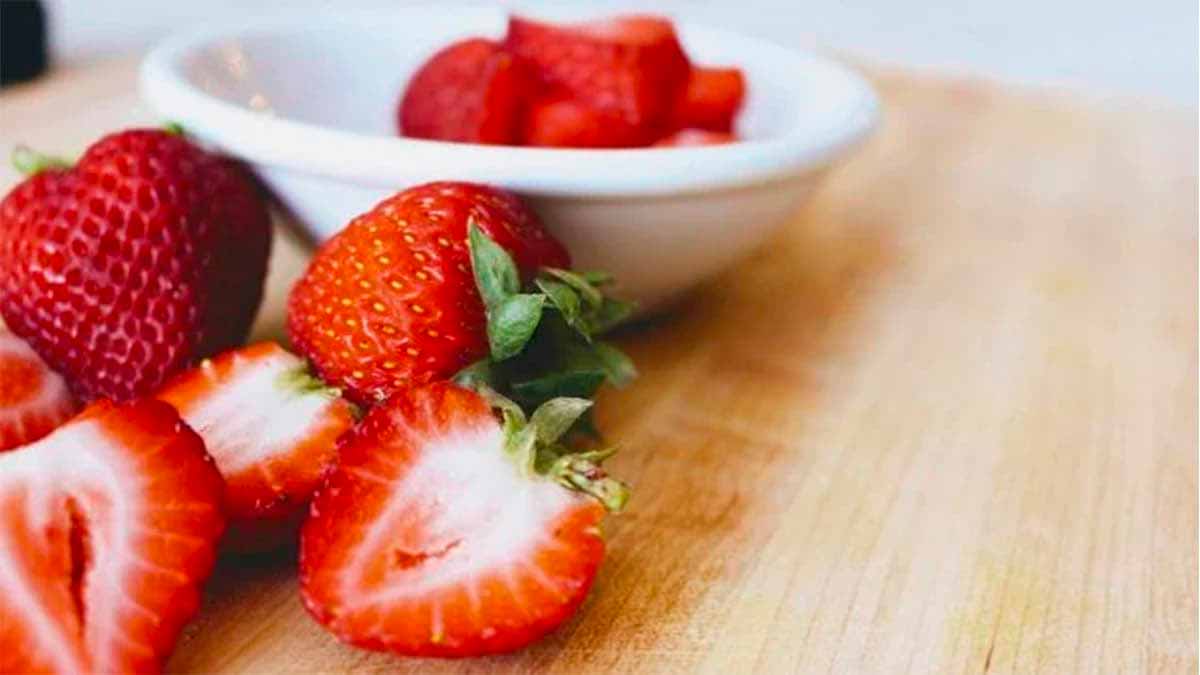 laver les fraises