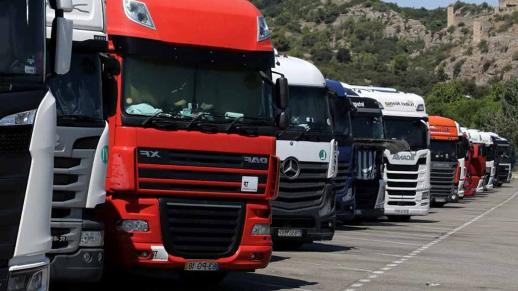 L’Europe annonce une nouvelle règle sur la circulation des poids lourds et les chauffeurs dénoncent un coup de massue pour le secteur