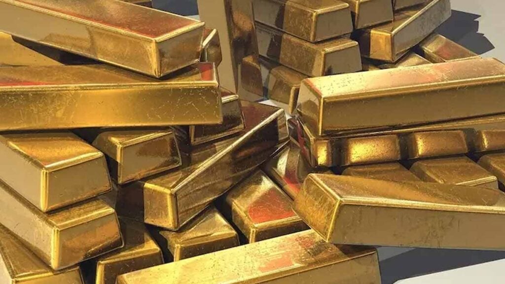 En rénovant sa maison, il découvre 2 millions en liquide et 50 lingots d’or : il fait le choix de prévenir la police