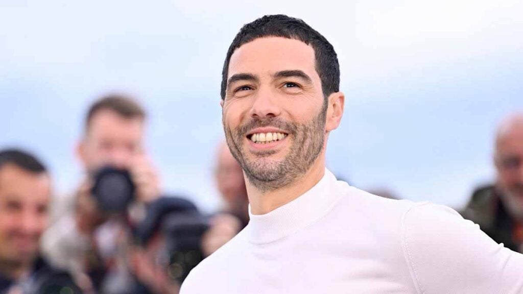 « Le goût disparaît, la faim disparaît » : Tahar Rahim révèle comment il a perdu 20 kilos pour son rôle dans « Alpha »